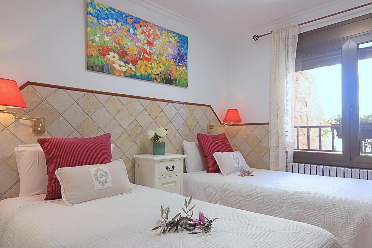 Estudios Casa Lola De Talarn Εξωτερικό φωτογραφία