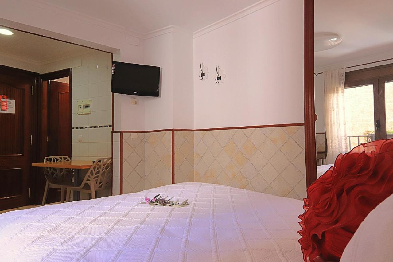 Estudios Casa Lola De Talarn Εξωτερικό φωτογραφία